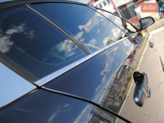 Серый Рено Латитьюд, объемом двигателя 2 л и пробегом 184 тыс. км за 8998 $, фото 11 на Automoto.ua