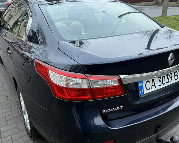 Синий Рено Латитьюд, объемом двигателя 2 л и пробегом 161 тыс. км за 8000 $, фото 10 на Automoto.ua