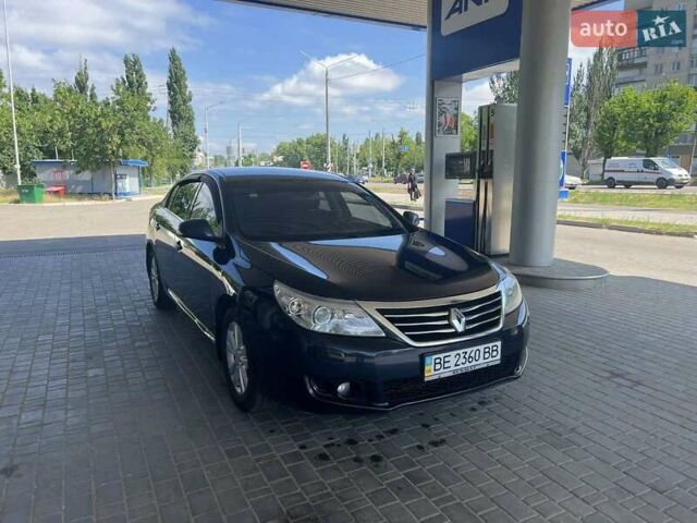 Синій Рено Латітьюд, об'ємом двигуна 2 л та пробігом 165 тис. км за 7999 $, фото 3 на Automoto.ua