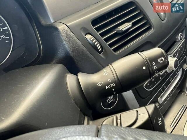 Синій Рено Латітьюд, об'ємом двигуна 2 л та пробігом 165 тис. км за 7999 $, фото 26 на Automoto.ua