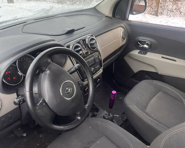 Белый Рено Лоджи, объемом двигателя 1.46 л и пробегом 156 тыс. км за 3500 $, фото 67 на Automoto.ua