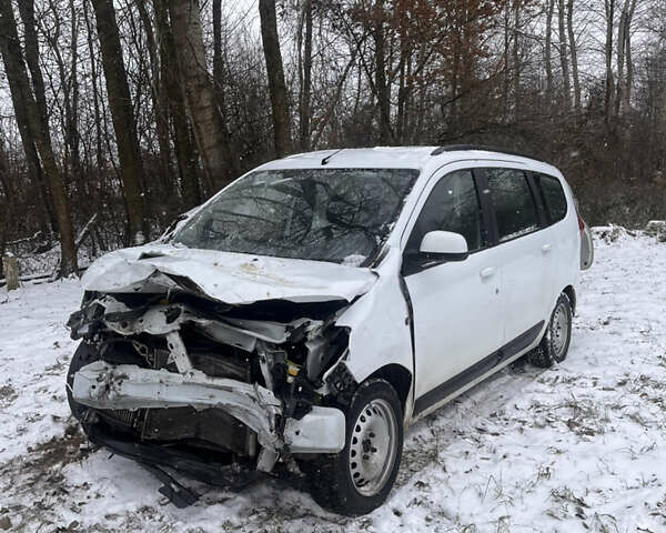 Белый Рено Лоджи, объемом двигателя 1.46 л и пробегом 156 тыс. км за 3500 $, фото 11 на Automoto.ua