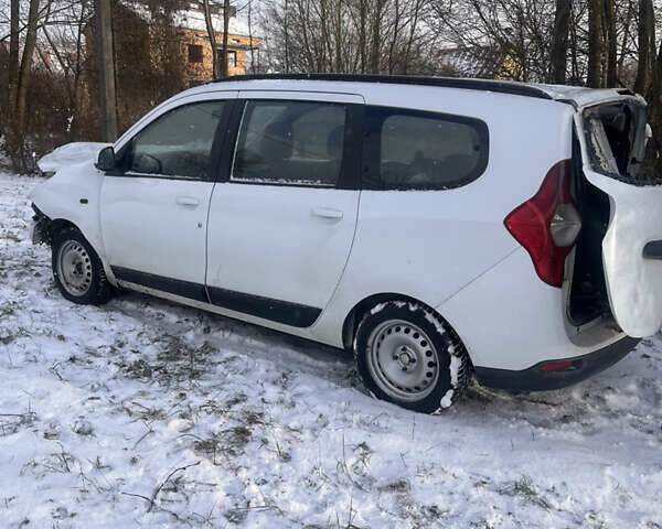 Белый Рено Лоджи, объемом двигателя 1.46 л и пробегом 156 тыс. км за 3500 $, фото 59 на Automoto.ua