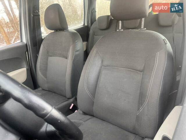 Белый Рено Лоджи, объемом двигателя 1.46 л и пробегом 156 тыс. км за 3500 $, фото 62 на Automoto.ua