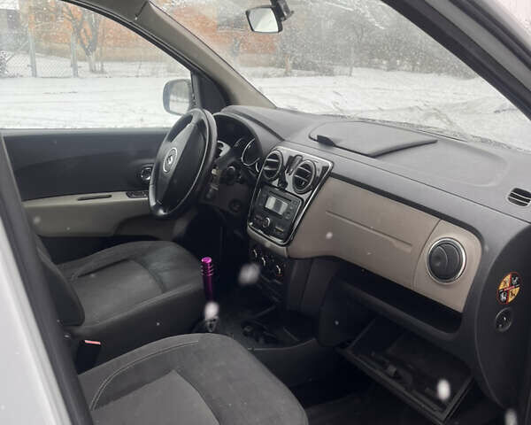 Белый Рено Лоджи, объемом двигателя 1.46 л и пробегом 156 тыс. км за 3500 $, фото 51 на Automoto.ua