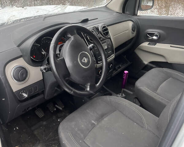 Белый Рено Лоджи, объемом двигателя 1.46 л и пробегом 156 тыс. км за 3500 $, фото 56 на Automoto.ua