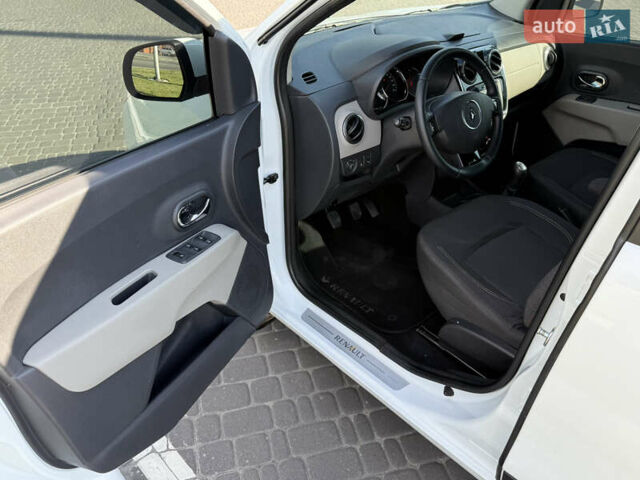 Білий Рено Лоджі, об'ємом двигуна 1.46 л та пробігом 180 тис. км за 8900 $, фото 22 на Automoto.ua