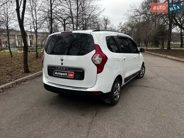 Белый Рено Лоджи, объемом двигателя 1.5 л и пробегом 178 тыс. км за 11490 $, фото 4 на Automoto.ua