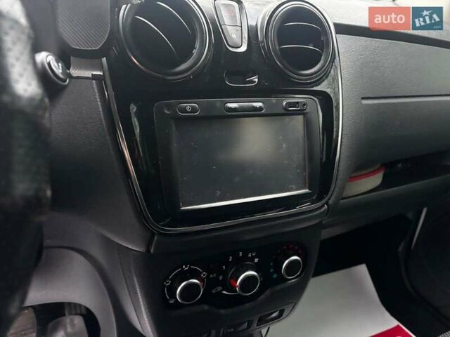 Белый Рено Лоджи, объемом двигателя 1.5 л и пробегом 178 тыс. км за 11490 $, фото 20 на Automoto.ua