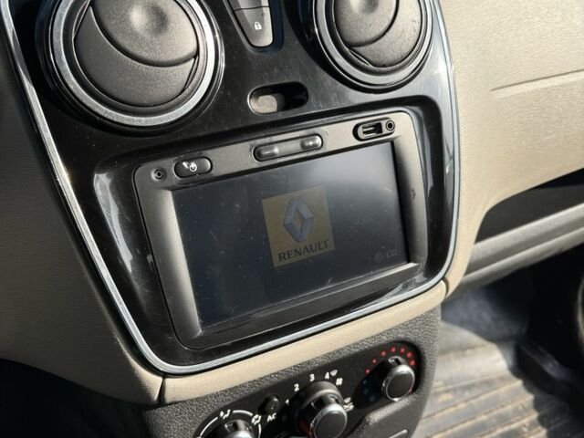 Белый Рено Лоджи, объемом двигателя 1.5 л и пробегом 211 тыс. км за 6100 $, фото 9 на Automoto.ua