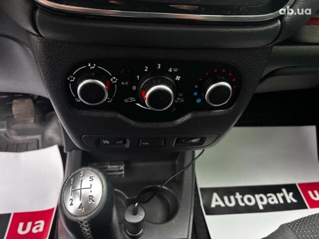 Белый Рено Лоджи, объемом двигателя 1.5 л и пробегом 178 тыс. км за 11490 $, фото 21 на Automoto.ua