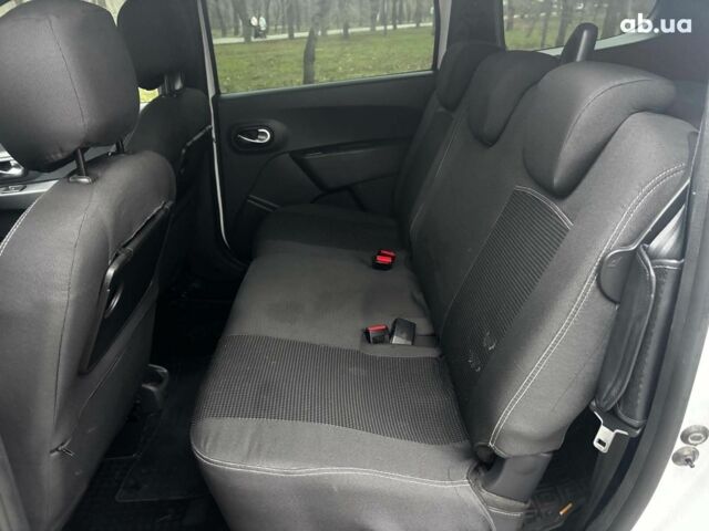 Белый Рено Лоджи, объемом двигателя 1.5 л и пробегом 178 тыс. км за 11490 $, фото 13 на Automoto.ua