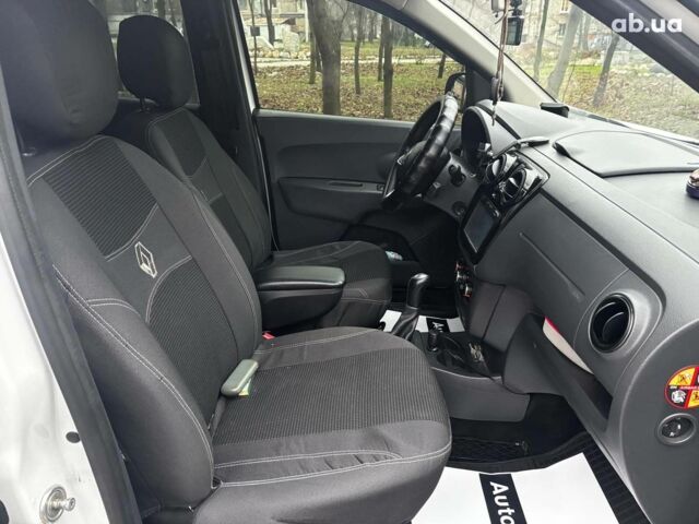 Белый Рено Лоджи, объемом двигателя 1.5 л и пробегом 178 тыс. км за 11490 $, фото 15 на Automoto.ua