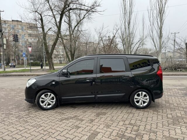 Черный Рено Лоджи, объемом двигателя 1.5 л и пробегом 305 тыс. км за 8350 $, фото 3 на Automoto.ua