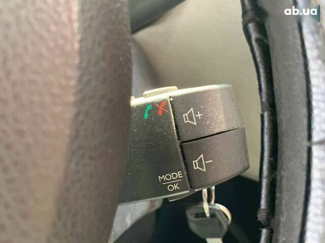 Рено Лоджі, об'ємом двигуна 1.5 л та пробігом 332 тис. км за 7190 $, фото 20 на Automoto.ua