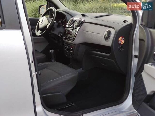 Серый Рено Лоджи, объемом двигателя 1.46 л и пробегом 128 тыс. км за 9900 $, фото 8 на Automoto.ua