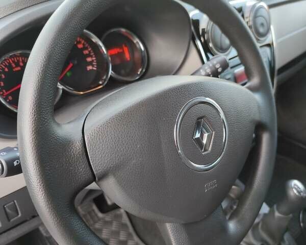 Серый Рено Лоджи, объемом двигателя 1.46 л и пробегом 128 тыс. км за 9900 $, фото 13 на Automoto.ua