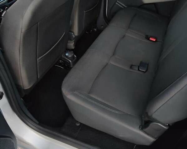 Серый Рено Лоджи, объемом двигателя 1.46 л и пробегом 128 тыс. км за 9900 $, фото 6 на Automoto.ua