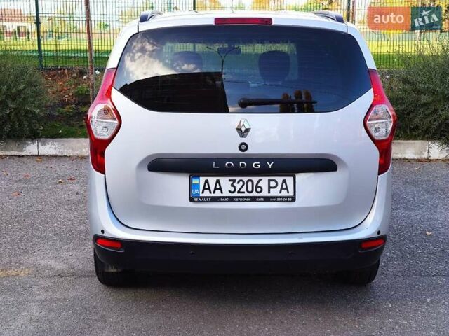 Серый Рено Лоджи, объемом двигателя 1.46 л и пробегом 128 тыс. км за 9900 $, фото 1 на Automoto.ua