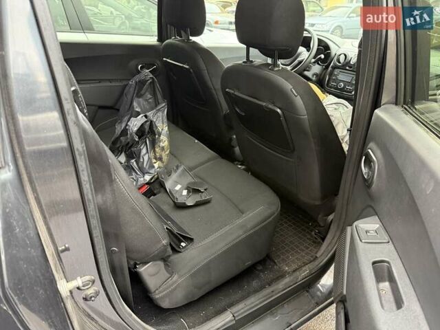 Серый Рено Лоджи, объемом двигателя 1.46 л и пробегом 116 тыс. км за 5900 $, фото 3 на Automoto.ua