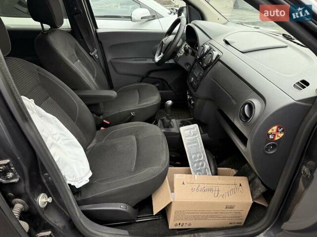 Серый Рено Лоджи, объемом двигателя 1.46 л и пробегом 116 тыс. км за 5900 $, фото 5 на Automoto.ua