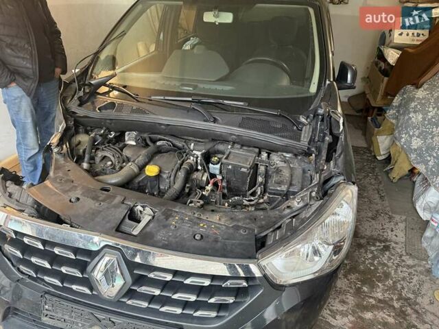 Серый Рено Лоджи, объемом двигателя 1.46 л и пробегом 116 тыс. км за 5900 $, фото 10 на Automoto.ua
