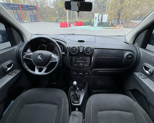 Серый Рено Лоджи, объемом двигателя 1.46 л и пробегом 228 тыс. км за 10500 $, фото 12 на Automoto.ua