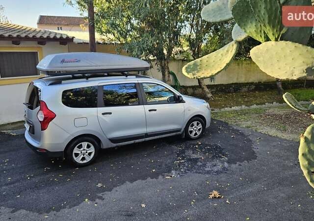 Серый Рено Лоджи, объемом двигателя 1.46 л и пробегом 105 тыс. км за 15500 $, фото 2 на Automoto.ua