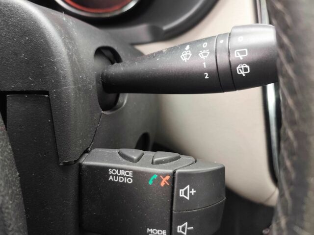 Рено Лоджи 2013 в Бердичеве на Automoto.ua Серый Рено Лоджи, объемом двигателя 1.5 л и пробегом 188 тыс. км за 3800 $, фото 2 на Automoto.ua