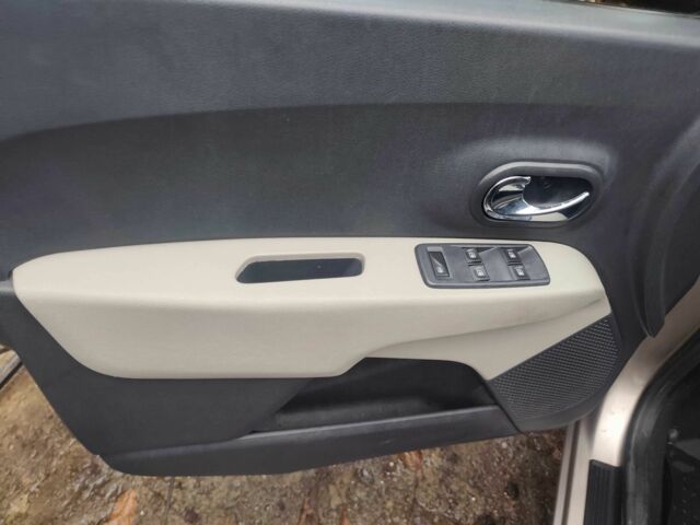 Рено Лоджи 2013 в Бердичеве на Automoto.ua Серый Рено Лоджи, объемом двигателя 1.5 л и пробегом 188 тыс. км за 3800 $, фото 17 на Automoto.ua