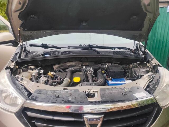 Серый Рено Лоджи, объемом двигателя 1.5 л и пробегом 188 тыс. км за 3500 $, фото 7 на Automoto.ua