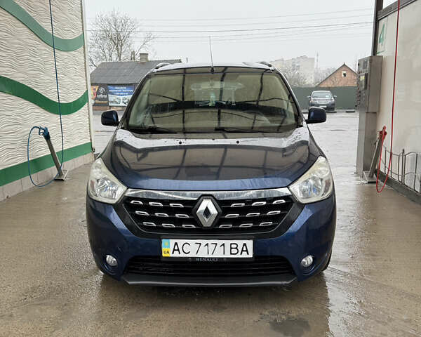 Синий Рено Лоджи, объемом двигателя 1.46 л и пробегом 211 тыс. км за 8500 $, фото 1 на Automoto.ua