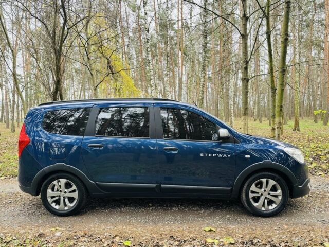 Синий Рено Лоджи, объемом двигателя 1.5 л и пробегом 57 тыс. км за 12500 $, фото 3 на Automoto.ua