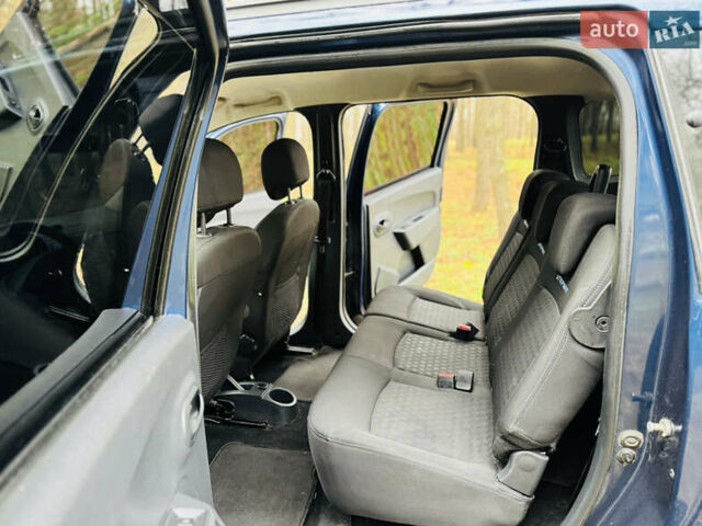 Синий Рено Лоджи, объемом двигателя 1.5 л и пробегом 57 тыс. км за 12500 $, фото 11 на Automoto.ua