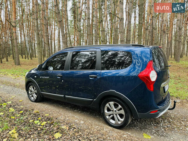 Синий Рено Лоджи, объемом двигателя 1.5 л и пробегом 57 тыс. км за 12500 $, фото 4 на Automoto.ua