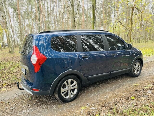 Синий Рено Лоджи, объемом двигателя 1.5 л и пробегом 57 тыс. км за 12500 $, фото 5 на Automoto.ua