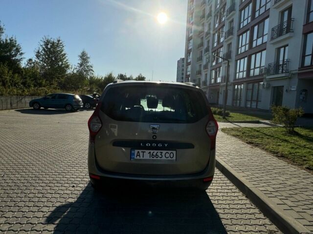 Зелений Рено Лоджі, об'ємом двигуна 0 л та пробігом 269 тис. км за 7764 $, фото 2 на Automoto.ua