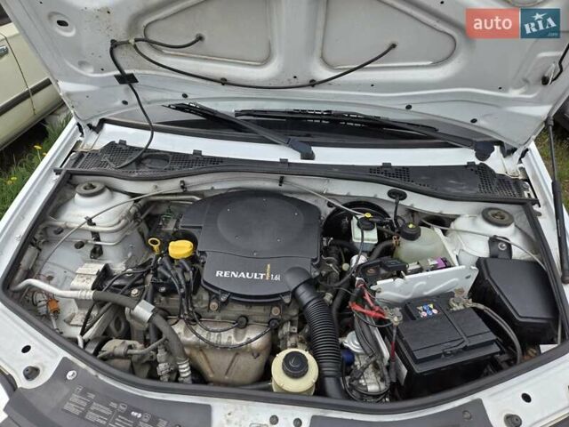 Белый Рено Логан МСВ, объемом двигателя 1.6 л и пробегом 160 тыс. км за 6000 $, фото 3 на Automoto.ua