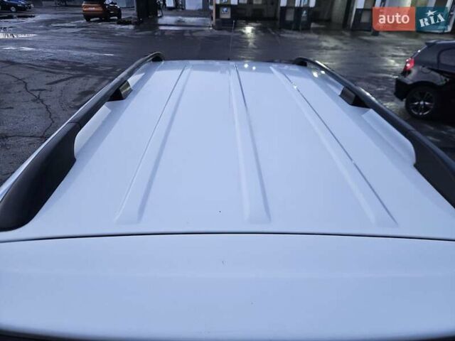 Белый Рено Логан МСВ, объемом двигателя 1.5 л и пробегом 138 тыс. км за 6800 $, фото 15 на Automoto.ua