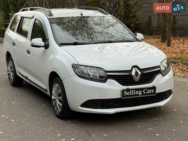 Белый Рено Логан МСВ, объемом двигателя 1.5 л и пробегом 230 тыс. км за 5899 $, фото 5 на Automoto.ua