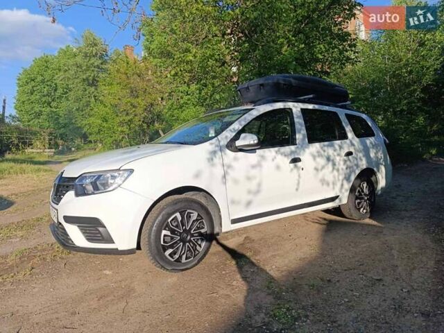 Белый Рено Логан МСВ, объемом двигателя 1.5 л и пробегом 165 тыс. км за 7700 $, фото 8 на Automoto.ua