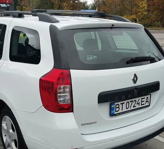 Білий Рено Логан МСВ, об'ємом двигуна 1.46 л та пробігом 75 тис. км за 11900 $, фото 4 на Automoto.ua
