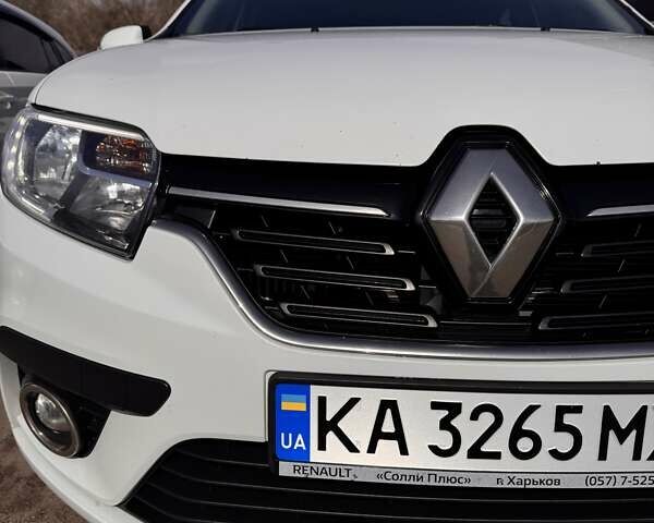 Белый Рено Логан МСВ, объемом двигателя 1.46 л и пробегом 219 тыс. км за 9300 $, фото 2 на Automoto.ua