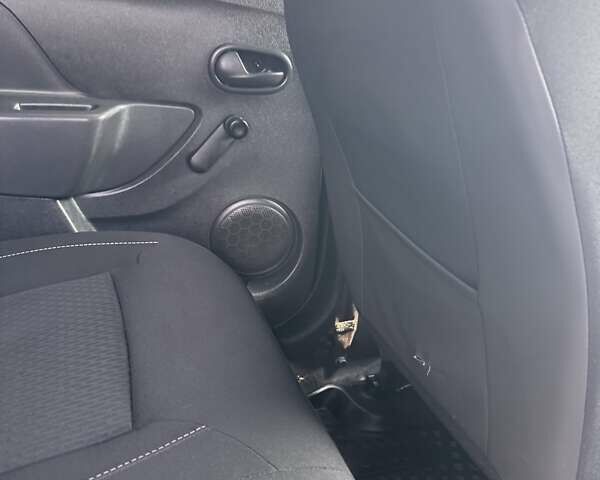 Белый Рено Логан МСВ, объемом двигателя 1.46 л и пробегом 219 тыс. км за 9300 $, фото 21 на Automoto.ua