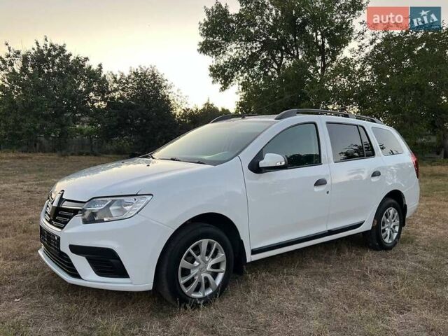 Белый Рено Логан МСВ, объемом двигателя 1.46 л и пробегом 48 тыс. км за 11800 $, фото 3 на Automoto.ua