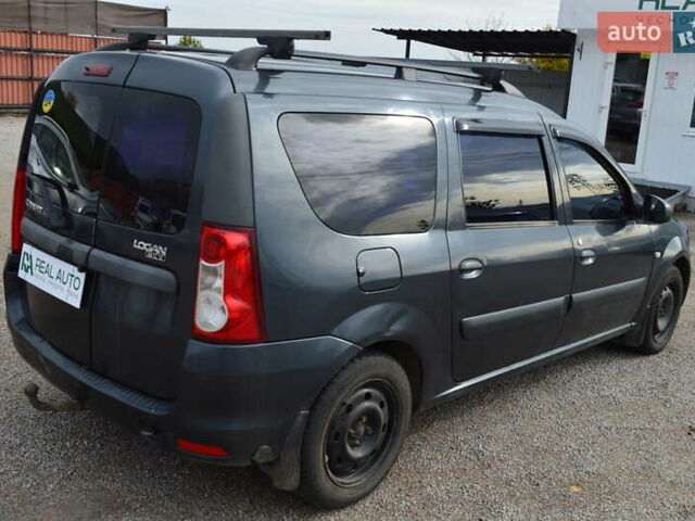 Рено Логан МСВ 2011 у Кропивницькому (Кіровограді) на Automoto.ua Чорний Рено Логан МСВ, об'ємом двигуна 1.6 л та пробігом 466 тис. км за 4200 $, фото 1 на Automoto.ua