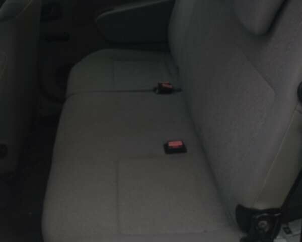 Черный Рено Логан МСВ, объемом двигателя 1.6 л и пробегом 176 тыс. км за 5200 $, фото 16 на Automoto.ua