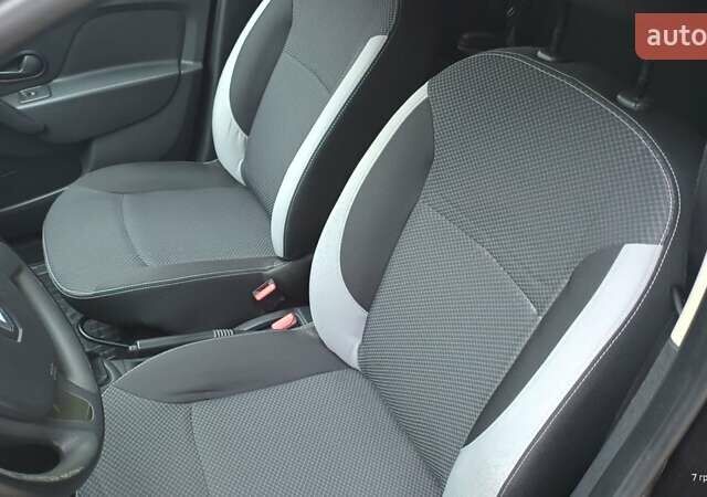 Черный Рено Логан МСВ, объемом двигателя 1.2 л и пробегом 101 тыс. км за 7200 $, фото 21 на Automoto.ua