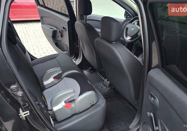 Черный Рено Логан МСВ, объемом двигателя 1.2 л и пробегом 101 тыс. км за 7200 $, фото 12 на Automoto.ua