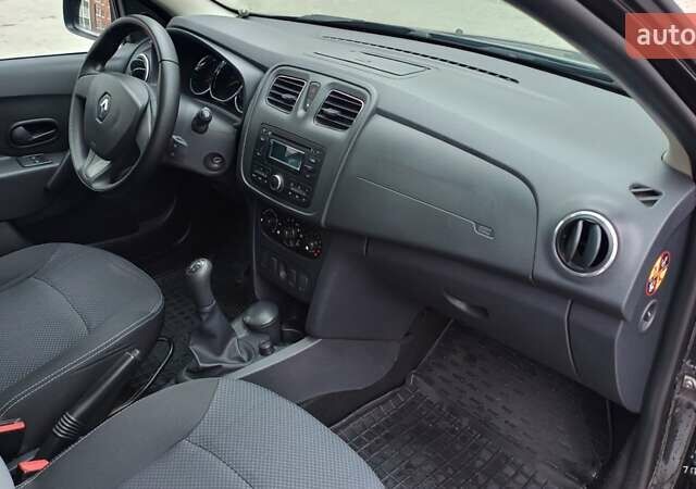 Черный Рено Логан МСВ, объемом двигателя 1.2 л и пробегом 101 тыс. км за 7200 $, фото 18 на Automoto.ua